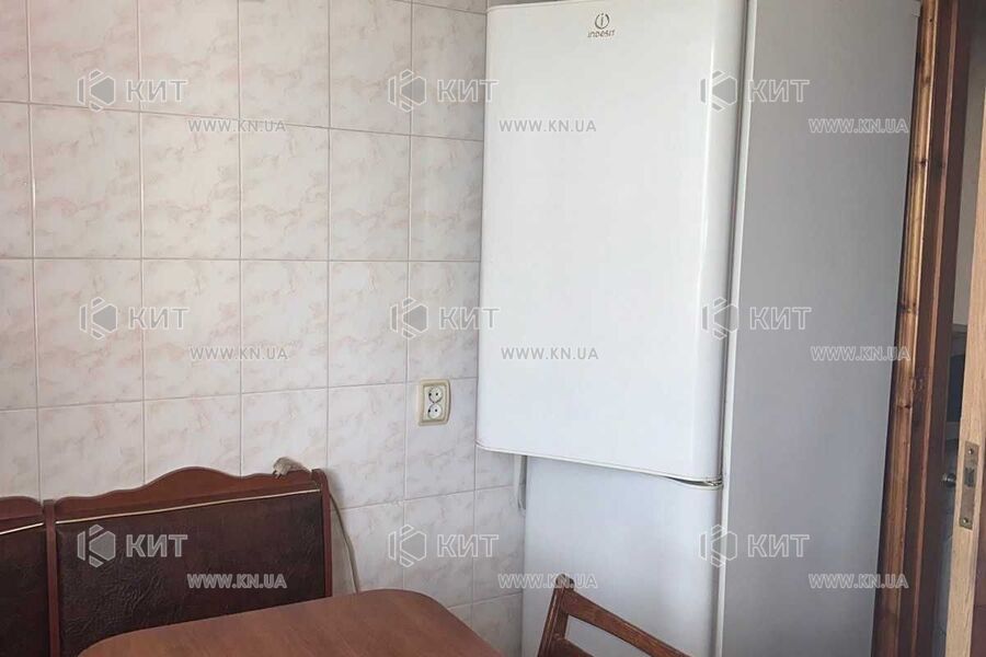 Продаж квартири Харків, Олексіївка, 46м²