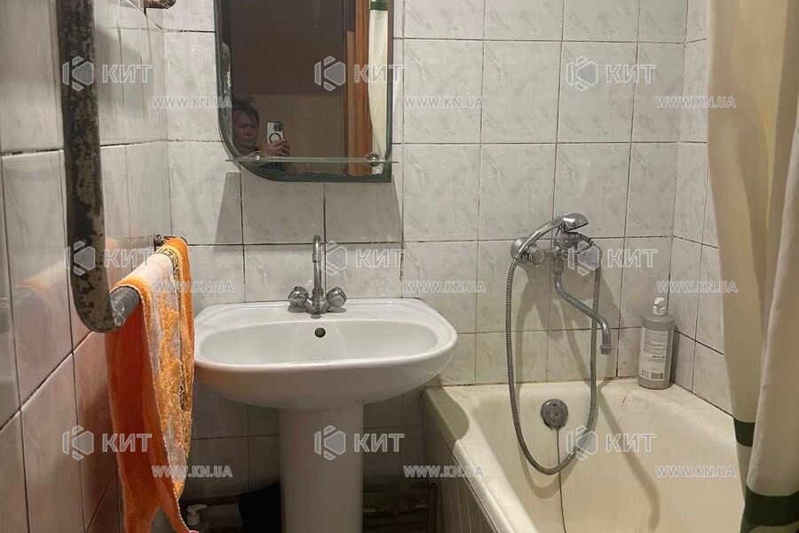 Продаж квартири Харків, Олексіївка, 46м²