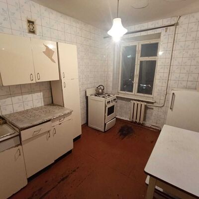 Продажа 	 Харьков,  Аэрокосмический (Гагарина) пр.   86