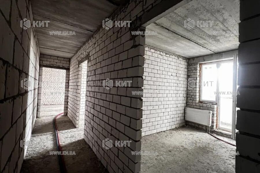 Продаж квартири Харків, ХТЗ, Рогань, 76м²