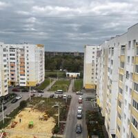 Продаж квартири Харків, ХТЗ, Рогань, 76м²