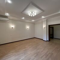 квартири Харків, Олексіївка, 125м²