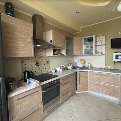 Продажа 	 Харьков, Зеленая Шапочка Академика Павлова ул.   144