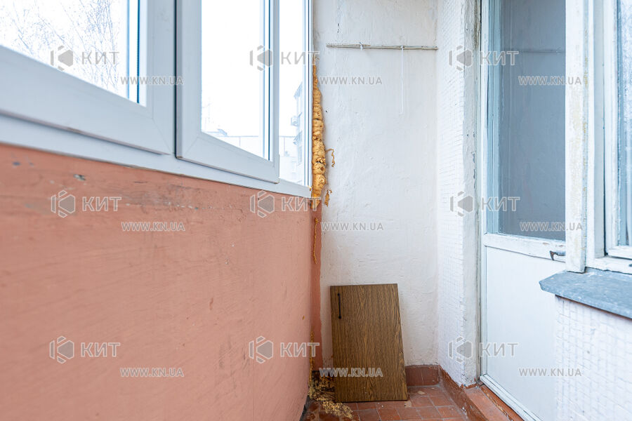 Продаж квартири Харків, Олексіївка, 64м²