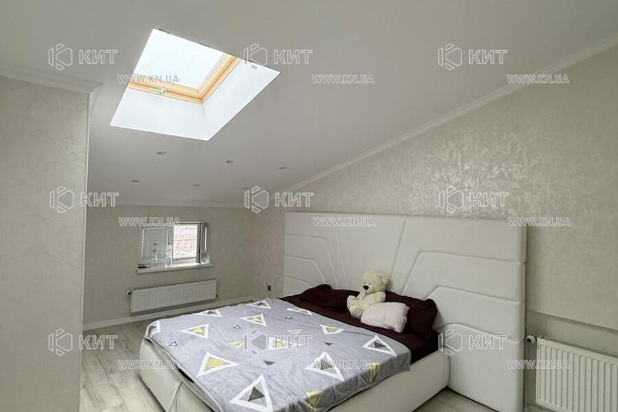 Продаж квартири Харків, ЮЖД, Центр. ринок, 100м²