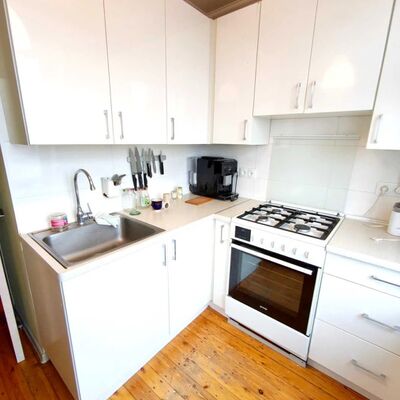 Продажа 	 Харьков,  Юбилейный (50-летия ВЛКСМ) пр.   65