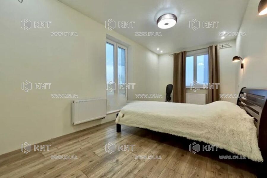 Продаж квартири Харків, ХТЗ, Рогань, 81м²
