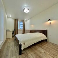 Продаж квартири Харків, ХТЗ, Рогань, 81м²