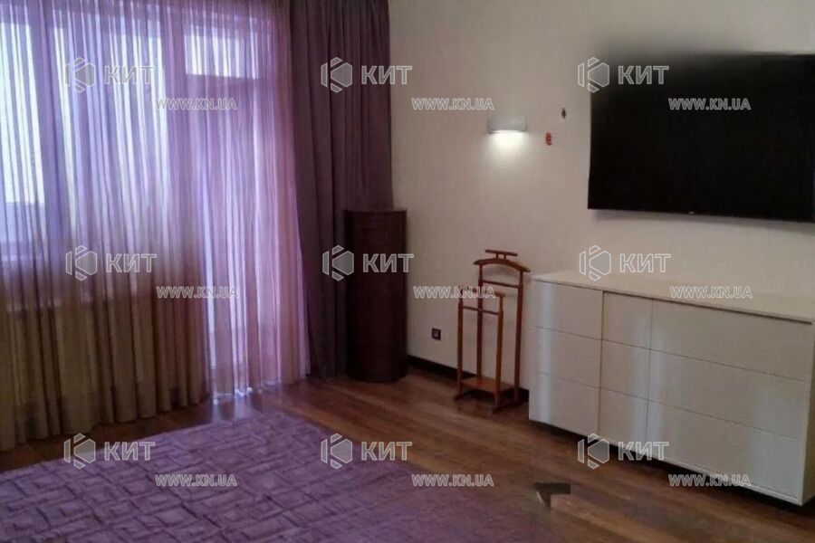 Продаж квартири Харків, Наукова, 240м²