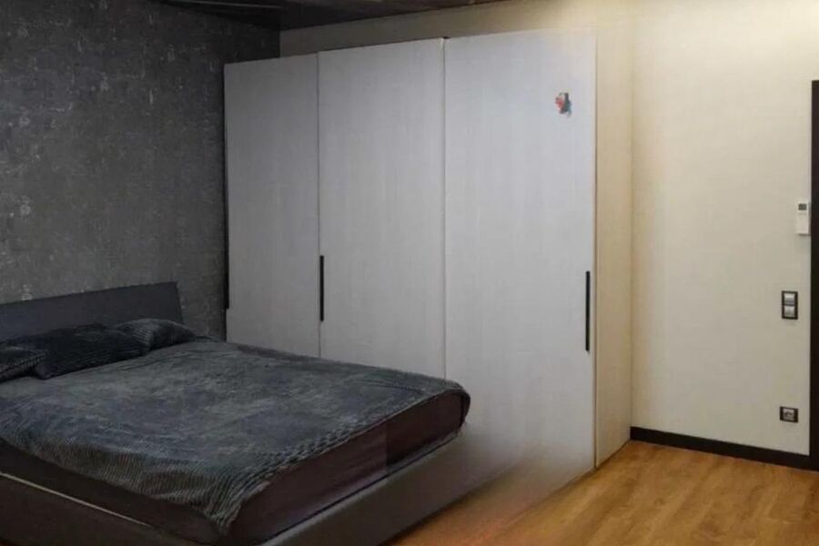 Продаж квартири Харків, Наукова, 240м²