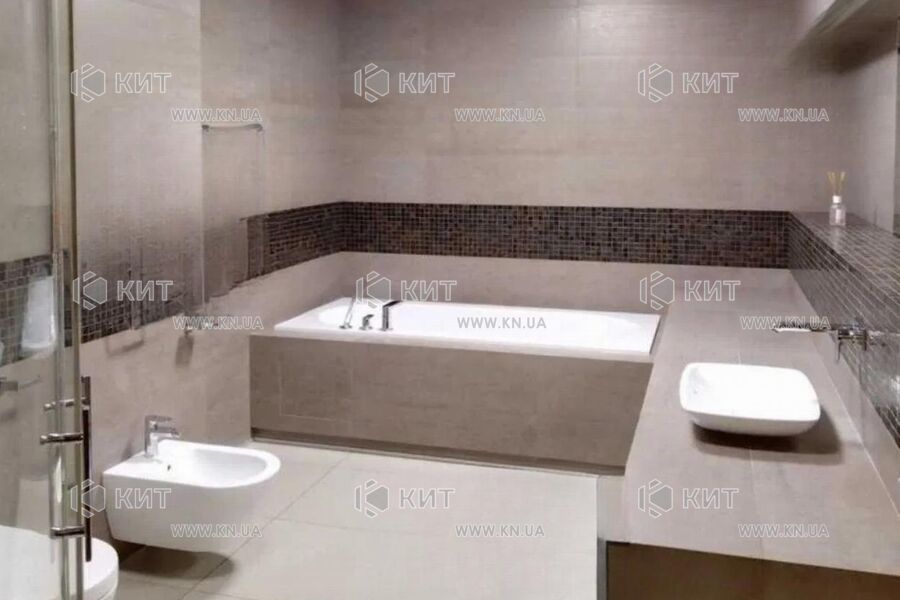 Продаж квартири Харків, Наукова, 240м²