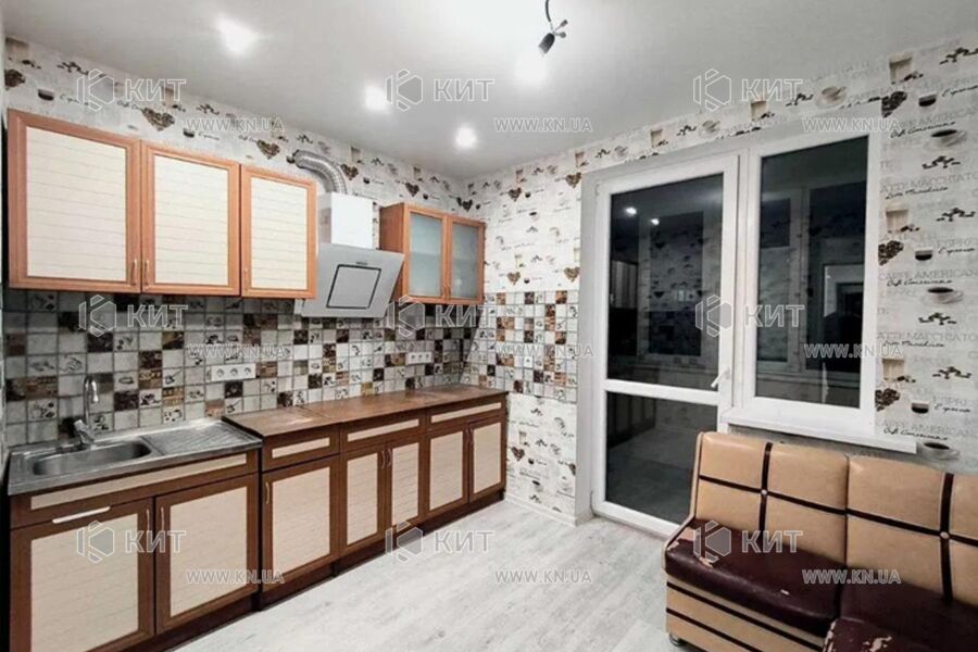 Продаж квартири Харків, ХТЗ, Рогань, 56м²