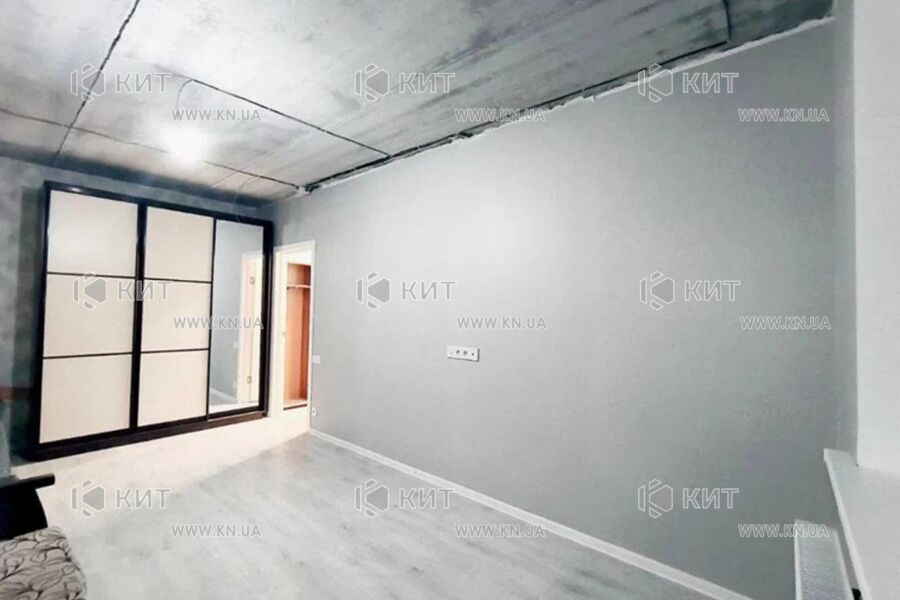 Продаж квартири Харків, ХТЗ, Рогань, 56м²