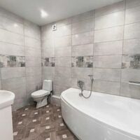 Продаж квартири Харків, ХТЗ, Рогань, 56м²