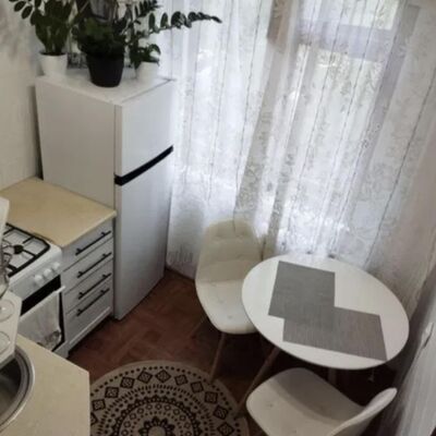 Продажа 	 Харків,  Світла вул.   10