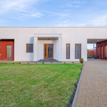 Продаж будинків та таунхаусів - Харків,  Генерала Удовиченко (Паризької Комуни) вул.