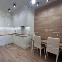 Продаж квартири Харків, ХТЗ, Рогань, 58м²