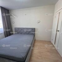 Продаж квартири Харків, ХТЗ, Рогань, 58м²