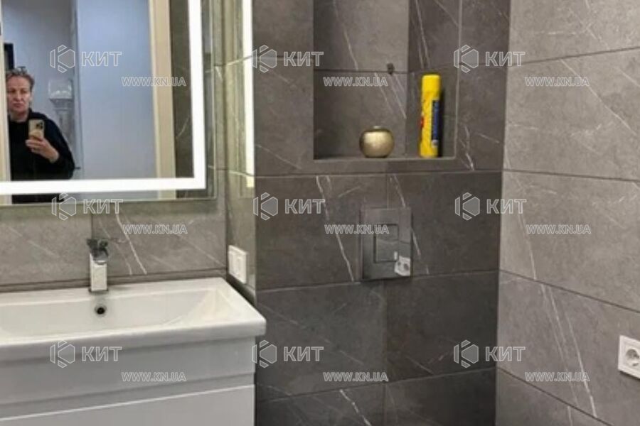 Продаж квартири Харків, ХТЗ, Рогань, 58м²