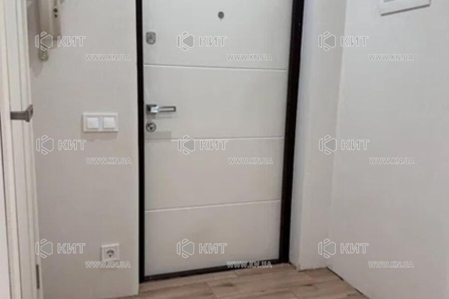 Продаж квартири Харків, ХТЗ, Рогань, 58м²