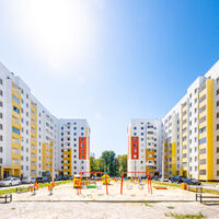 Продаж квартири Харків, ХТЗ, Рогань, 58м²