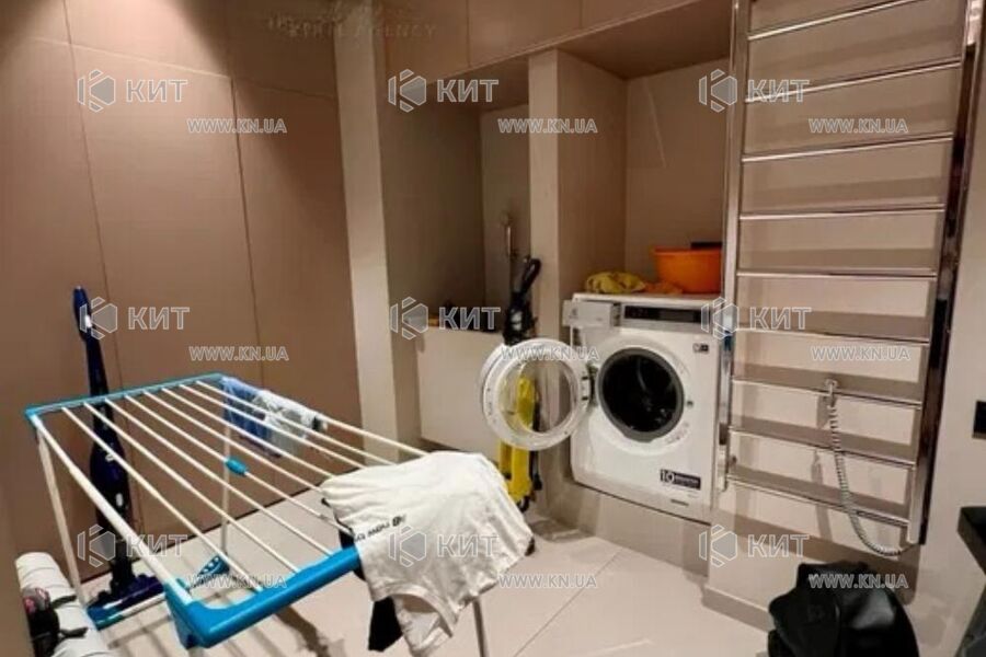 Продажа квартиры Харьков, Научная, 150м²