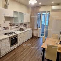 Продажа квартиры Харьков, Гагарина, Спортивная, Защитников, 65.5м²