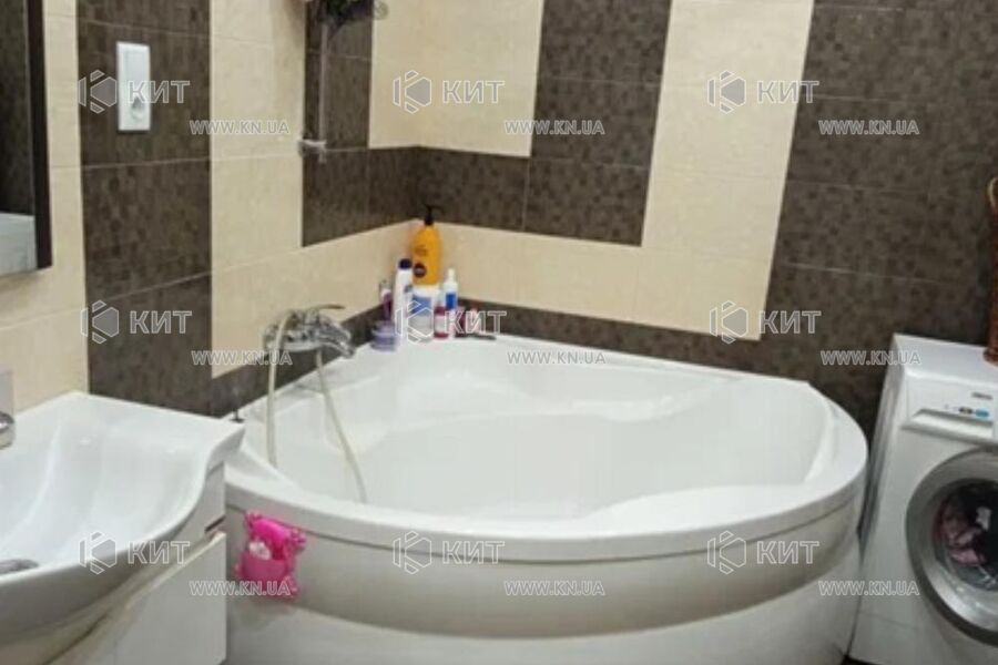 Продажа квартиры Харьков, ХТЗ, Рогань, 107м²