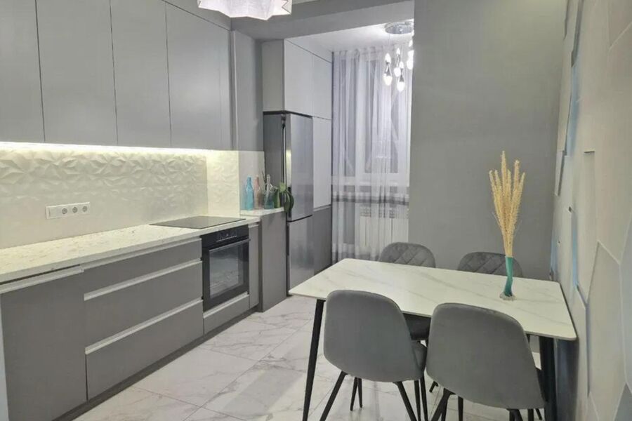 Продаж квартири Харків, Гагаріна, Спортивна, Захисників, 39м²