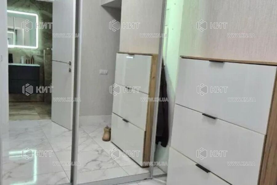 Продаж квартири Харків, Гагаріна, Спортивна, Захисників, 39м²