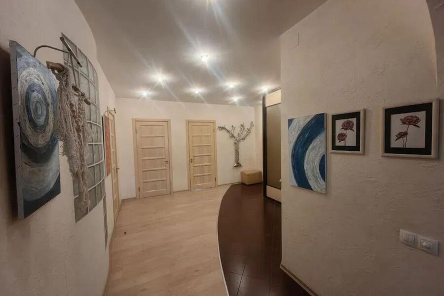 Продажа квартиры Харьков, Гагарина, Спортивная, Защитников, 115м²