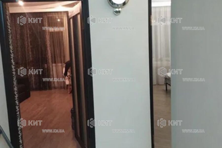 Продаж квартири Харків, ХТЗ, Рогань, 69м²