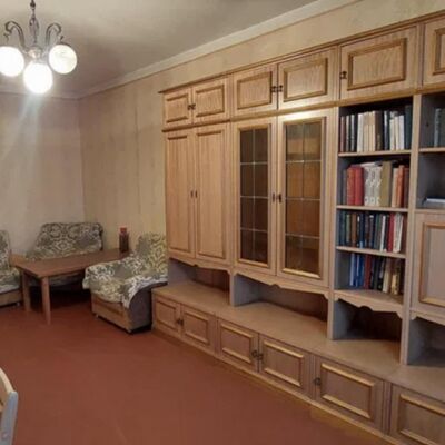 Продажа 	 Харьков,  Гарибальди ул.   8