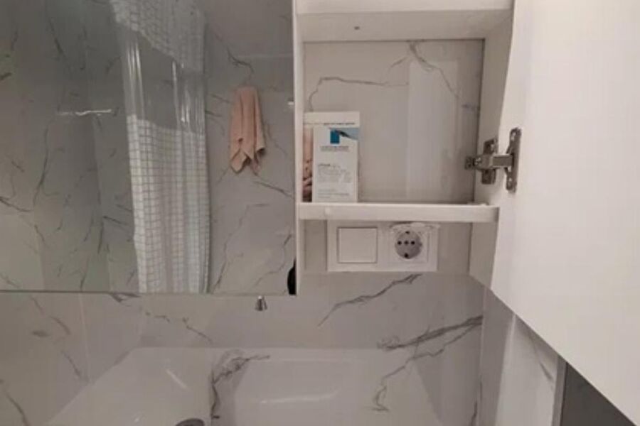 Продажа квартиры Харьков, ХТЗ, Рогань, 40м²