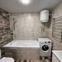 Продаж квартири Харків, ХТЗ, Рогань, 43м²