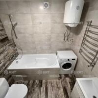 Продаж квартири Харків, ХТЗ, Рогань, 43м²