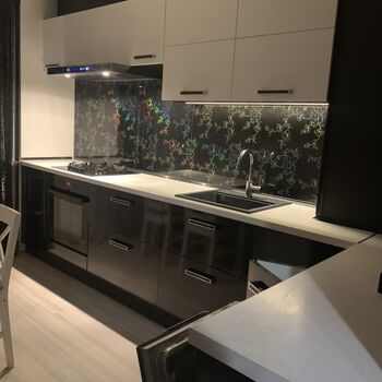 Продажа квартир - Харьков,  Ньютона ул.  115/1