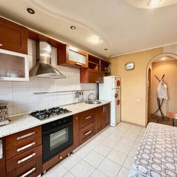 Продажа квартир - Харьков,  Мерефянское шоссе  32