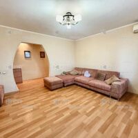 Продажа квартиры Харьков, Основа, 70м²