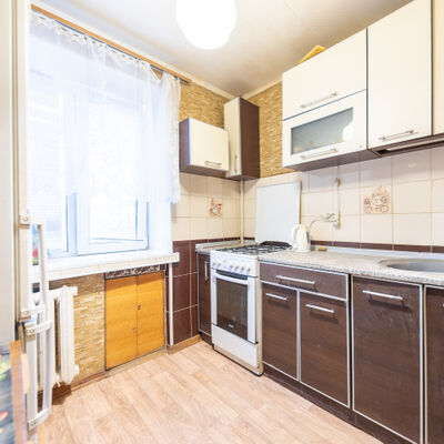 Продажа 	 Харків,  23 Серпня вул.   70