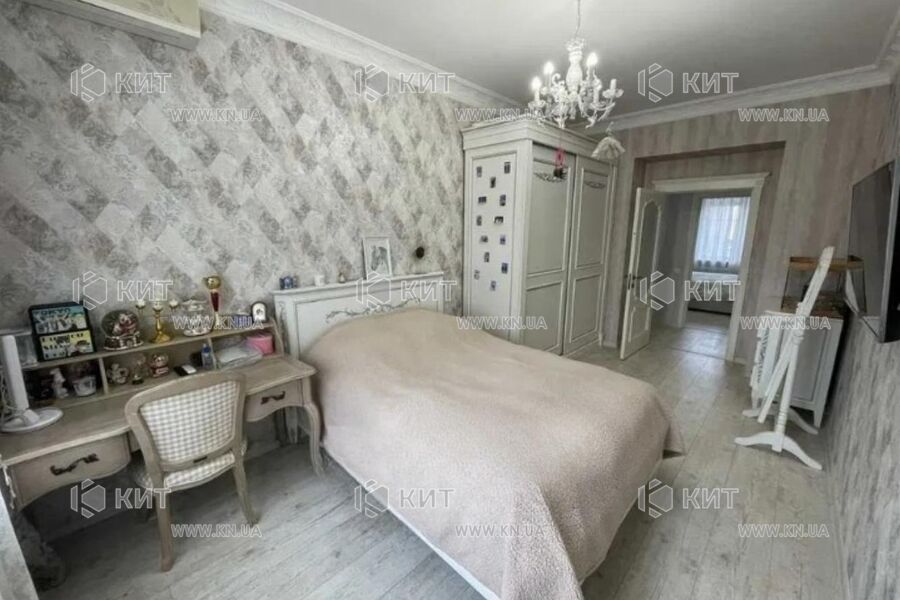 Продажа квартиры Харьков, Гагарина, Спортивная, Защитников, 90м²