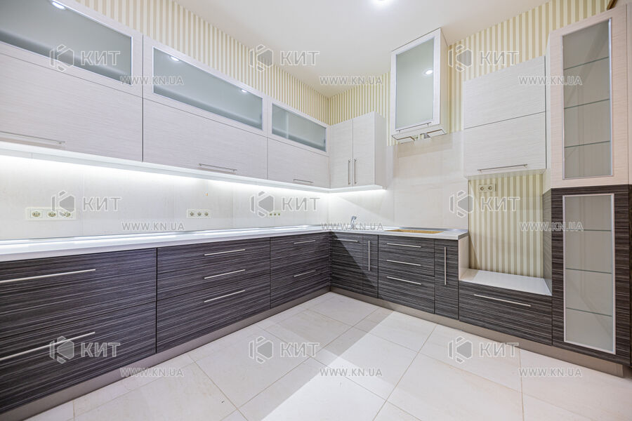 Продаж квартири Харків, Центр, 151м²