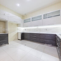 Продаж квартири Харків, Центр, 151м²