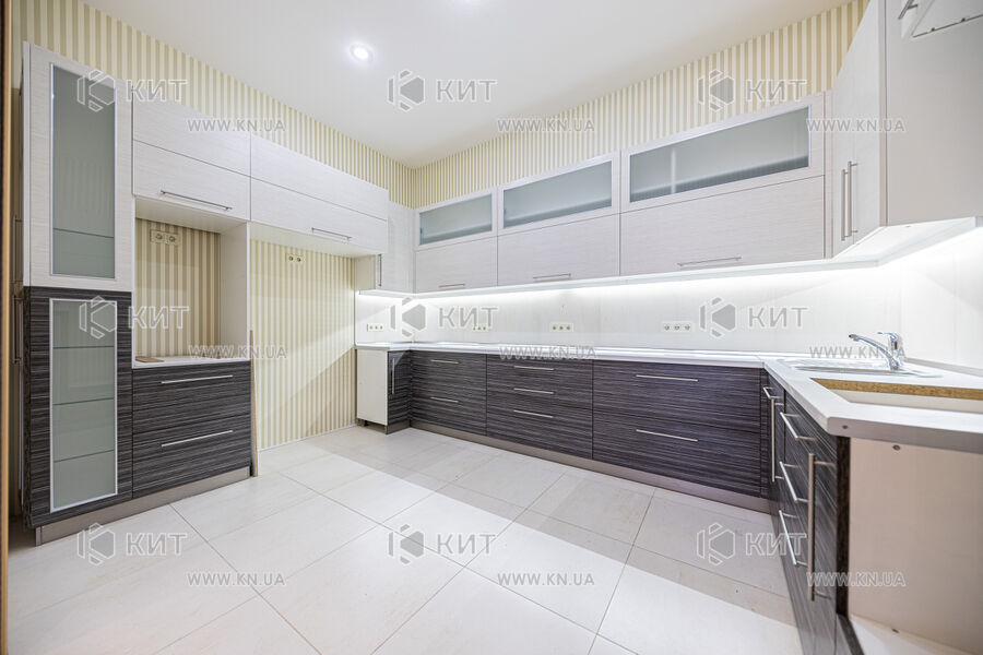 Продаж квартири Харків, Центр, 151м²