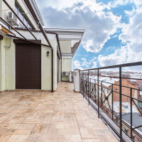 Продаж квартири Харків, Центр, 151м²