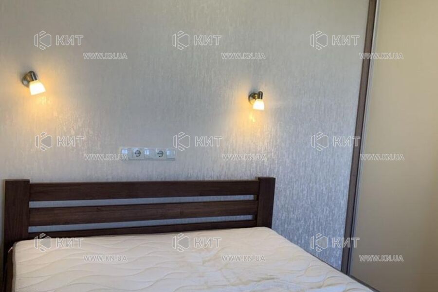 Продаж квартири Харків, Олексіївка, 40м²