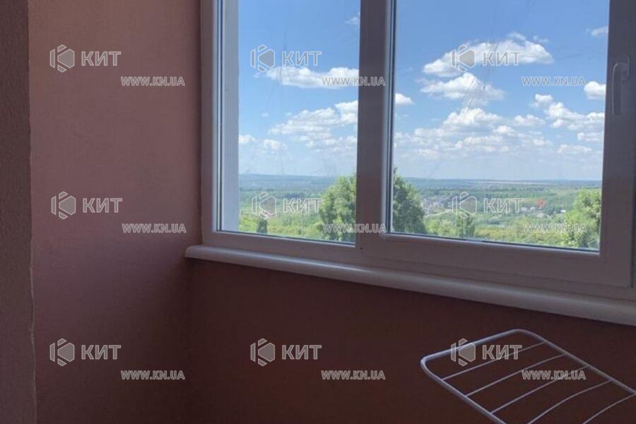 Продаж квартири Харків, Олексіївка, 40м²