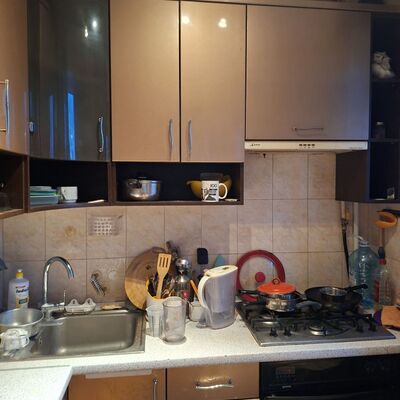 Продажа 	 Харків,  Гімназійна (Червоношкільна) наб.   22