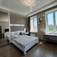 Продаж квартири Харків, Наукова, 89м²