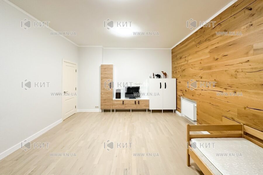 Продаж квартири Харків, Олексіївка, 107м²